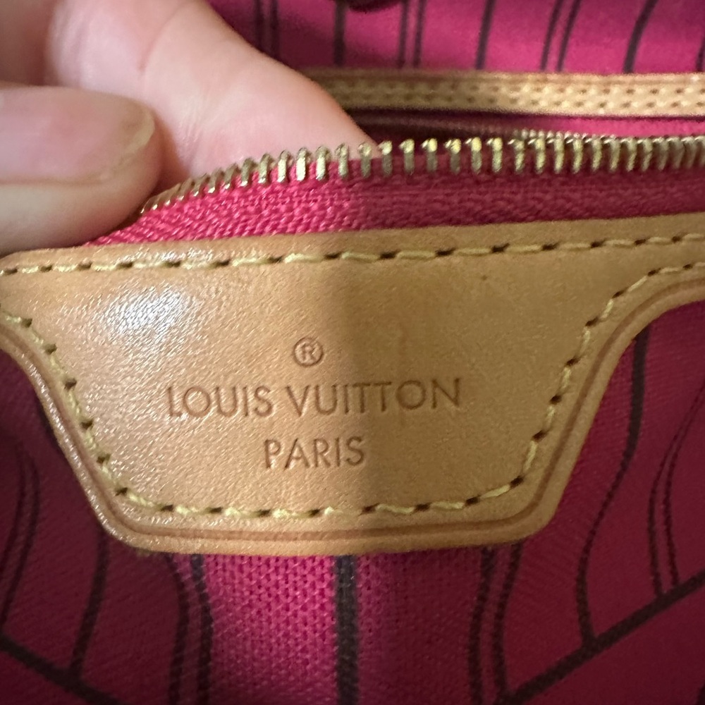 Louis Vuitton Monogram GM Tote with Pink Interior , with purchase box - Picture 3 of 16
